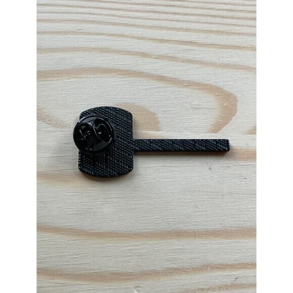 Mallet Enamel Pin Badge Accessories - Picture 3 of 3